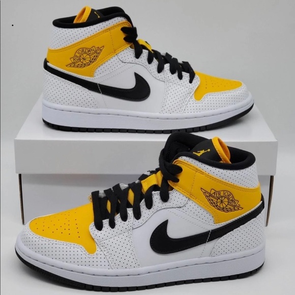 Air Jordan 1 Mid - Picture 3 of 9